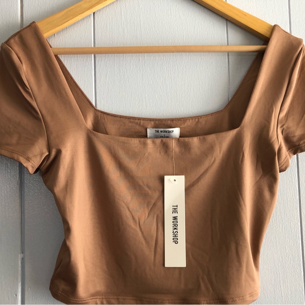 Workshop Republic Women's Square Neck Crop Top Nude Seamless L